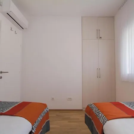 Gina Apartment
