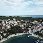 Διαμέρισμα Gina *